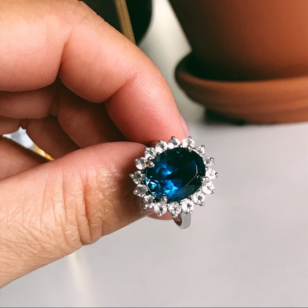 💍 KATE MIDDLETON INSPIRED ENGAGEMENT RING!